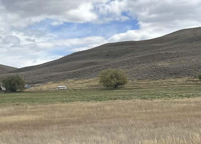 Property at 2689 Yellowcreek Rd, Evanston, WY 82930
