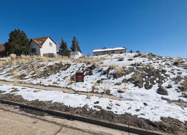 Property at 213 Grandview Cir, Evanston, WY 82930