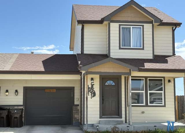 Property at 737 Reshaw Cir, Evansville, WY 82636, 2 beds, 1.5 baths