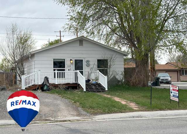 Property at 310 N 8th St W, Riverton, WY 82502, 3 beds, 1 bath