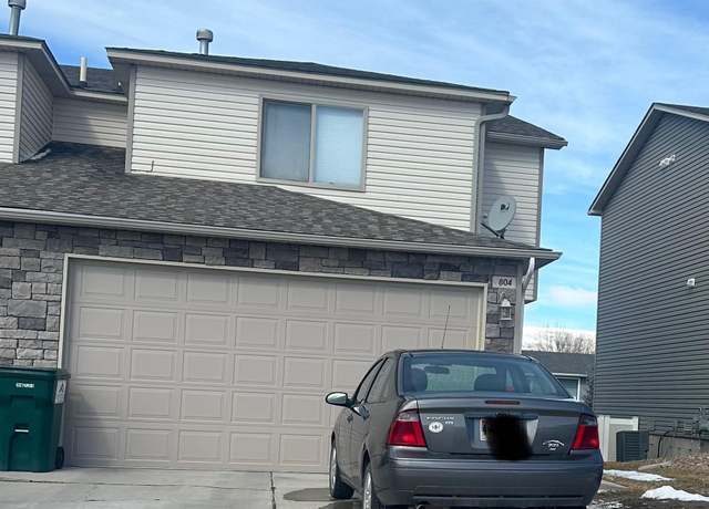 Property at 804 Blue Sage Way, Rock Springs, WY 82901, 3 beds, 2.5 baths