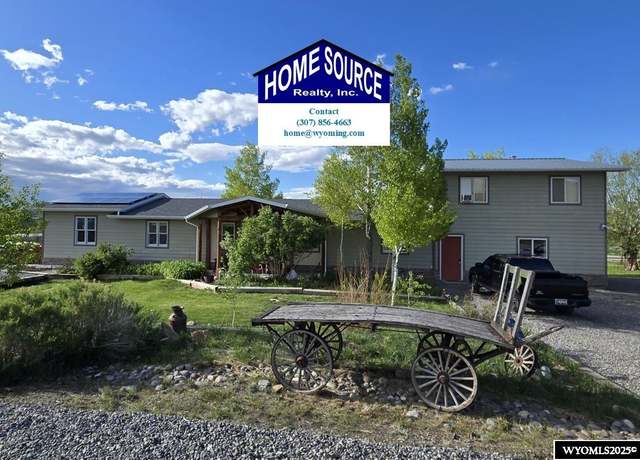 Property at 33 Farview Cir, Riverton, WY 82501, 5 beds, 3 baths