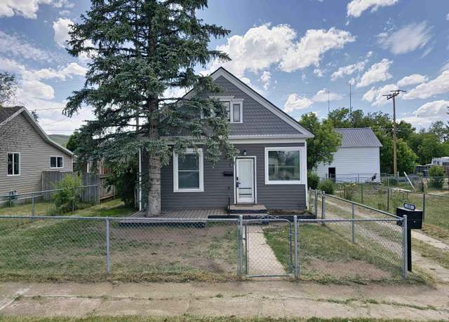 Property at 325 Main St, Evanston, WY 82930, 2 beds, 2 baths