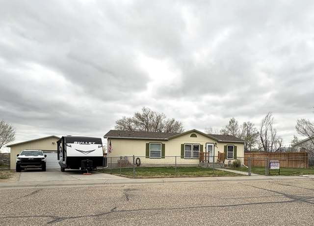 Property at 651 S 3rd Ave, Mills, WY 82644, 3 beds, 1.75 baths