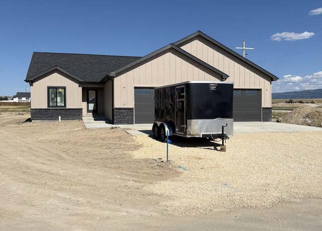 Property at 6570 Meadow Wind Way, Mills, WY 82604, 3 beds, 2 baths