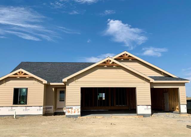 Property at 6580 Meadow Wind Way, Mills, WY 82604, 3 beds, 2 baths