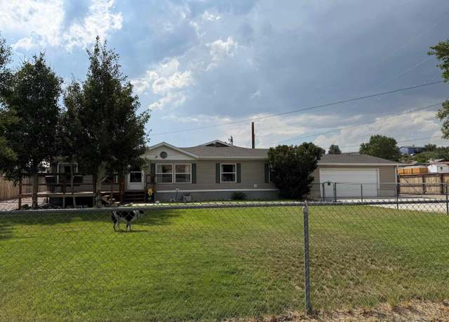 Property at 770 Sage Lane Ln, Green River, WY 82935, 3 beds, 2 baths