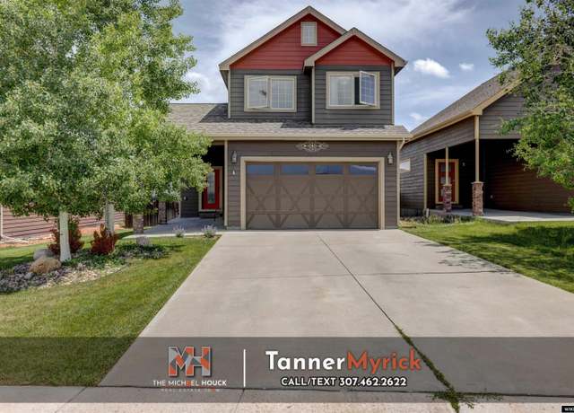 Property at 2875 Pheasant Dr, Casper, WY 82604, 3 beds, 2.5 baths