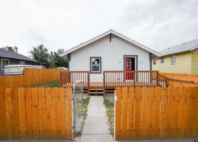 Property at 719 N Durbin St, Casper, WY 82601, 2 beds, 1 bath