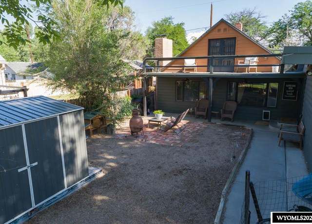 Property at 909 Grace Ave, Worland, WY 82401, 4 beds, 1.75 baths