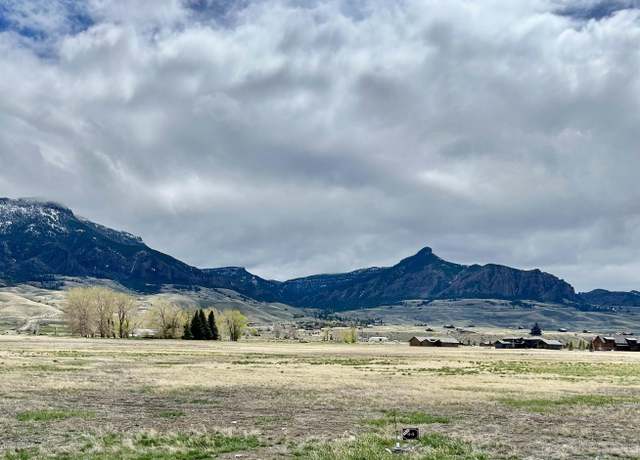 Property at 104 Copperleaf Dr, Cody, WY 82414
