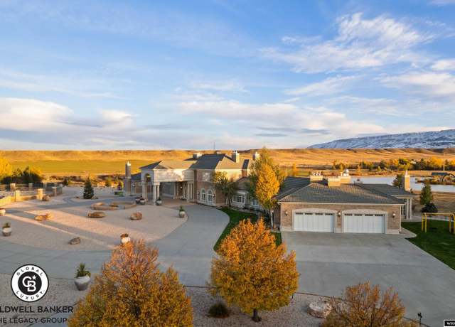 Property at 2250 Newport, Casper, WY 82609, 9 beds, 13 baths