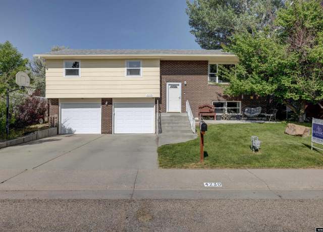 Property at 4230 S Center St, Casper, WY 82601, 4 beds, 2.5 baths