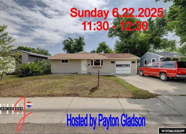 Property at 1457 Kit Carson St, Casper, WY 82604, 2 beds, 1 bath