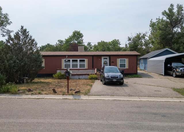 Property at 84 S 4th Ave, Mills, WY 82644, 3 beds, 1.75 baths
