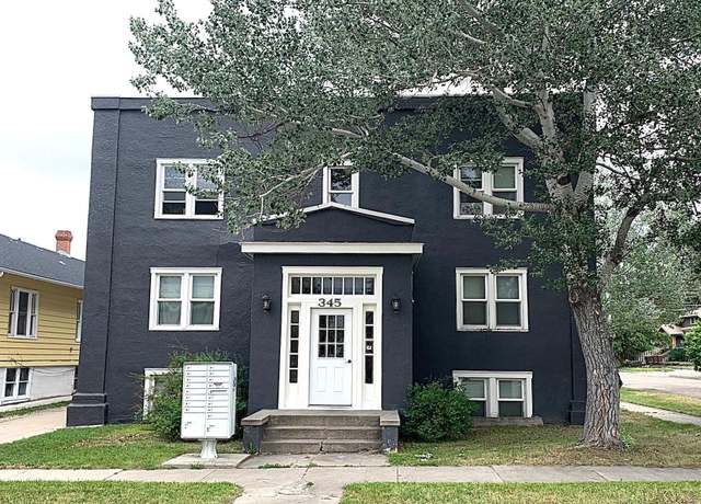 Property at 345 S Park St, Casper, WY 82601, 6 beds, 6 baths