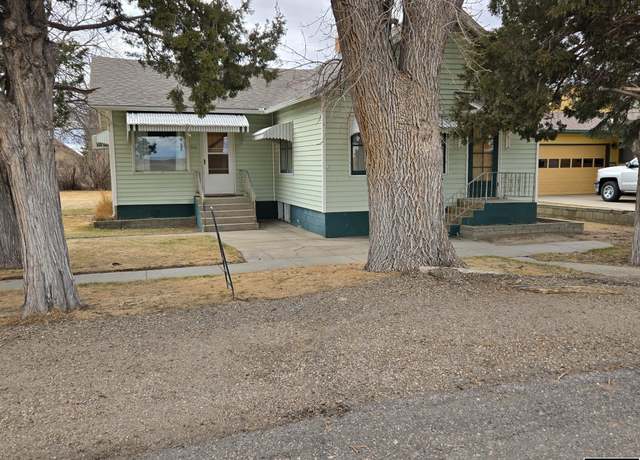 Property at 116 Connely Avenue Ave, Lingle, WY 82223, 2 beds, 2 baths