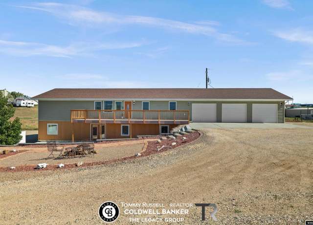 Property at 1728 James, Casper, WY 82601, 6 beds, 4 baths