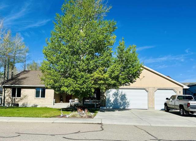 Property at 920 Laramie St. St, Rock Springs, WY 82901, 4 beds, 3 baths