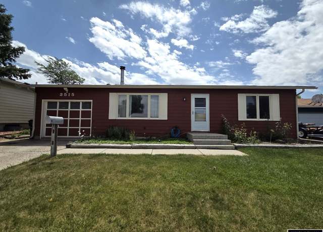 Property at 3515 Partridge Ln, Casper, WY 82604, 3 beds, 2 baths