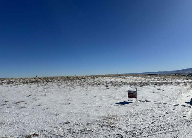 Property at 5145 Bel Vista Dr, Bar Nunn, WY 82601