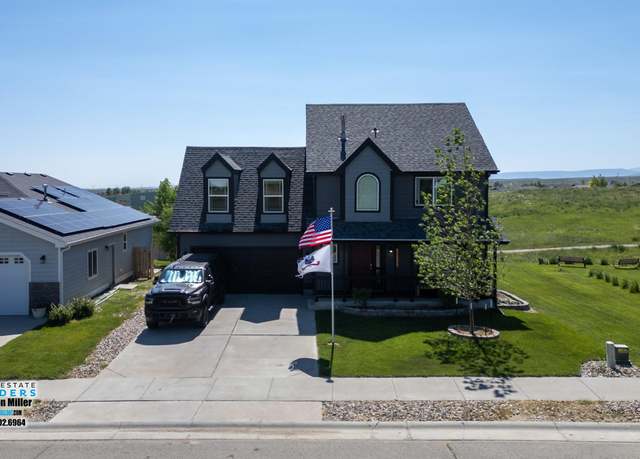 Property at 1717 Heathrow Ave, Casper, WY 82609, 4 beds, 2.5 baths