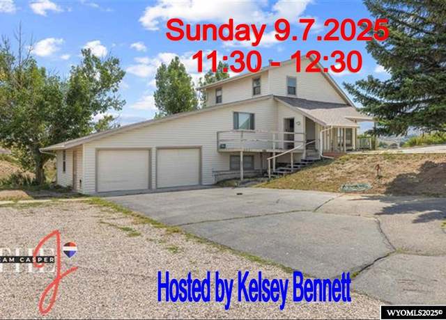 Property at 4521 Pond Hill Rd, Casper, WY 82604, 4 beds, 4 baths