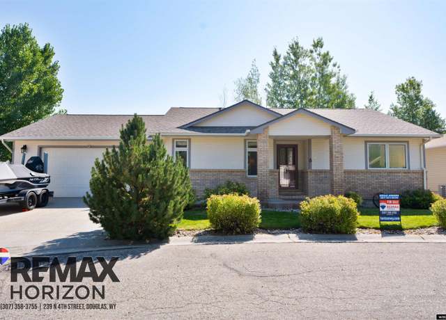 Property at 3415 Cimarron Cir, Casper, WY 82604, 5 beds, 3 baths