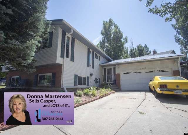 Property at 2303 W 39th St, Casper, WY 82604, 5 beds, 3 baths
