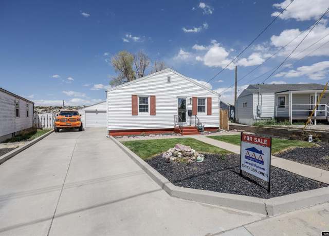 Property at 116 Bellview Dr, Rock Springs, WY 82901, 3 beds, 1 bath
