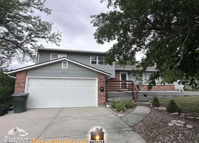 Property at 3300 E 15th St, Casper, WY 82609, 4 beds, 2.5 baths
