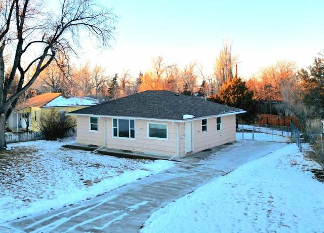 Property at 1851 Westridge Cir, Casper, WY 82604, 4 beds, 2 baths