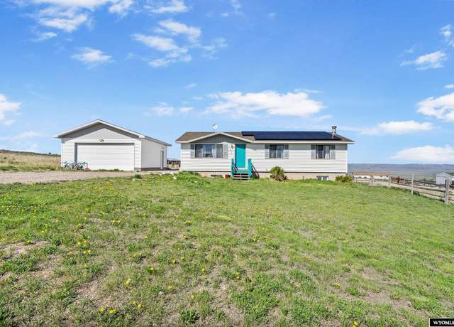 Property at 246 Loop Rd, Evanston, WY 82930, 6 beds, 3 baths