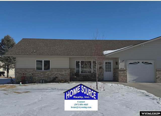 Property at 1207 Pioneer Ct, Riverton, WY 82501, 2 beds, 2 baths