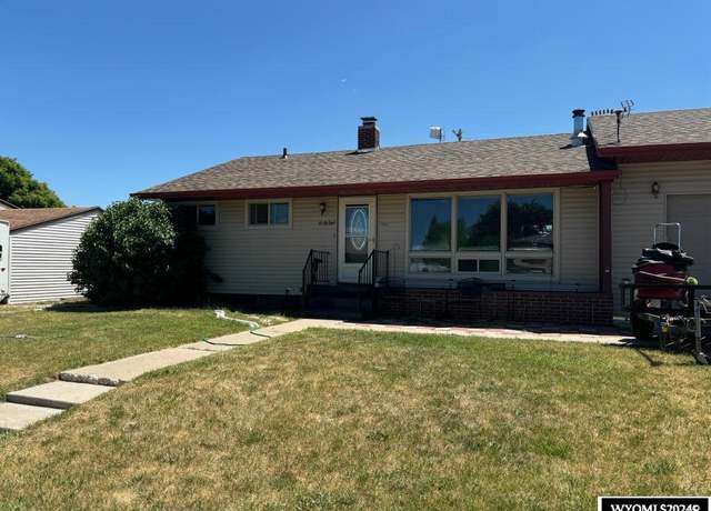 Property at 419 18th St, Evanston, WY 82930, 4 beds, 2 baths
