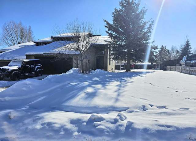 Property at 215 Marble Drive Dr, Evanston, WY 82930, 3 beds, 3.5 baths