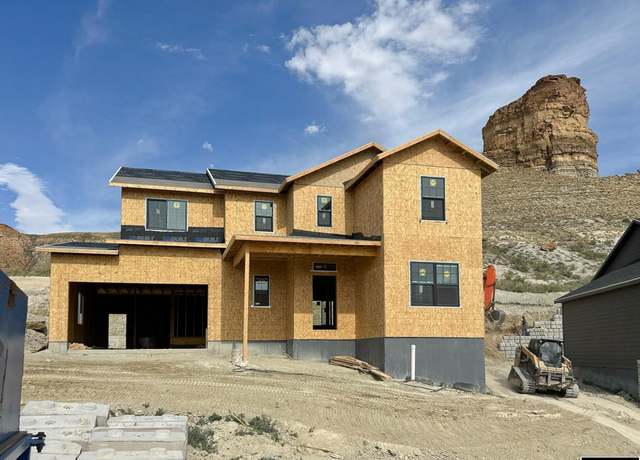 Property at 621 Memory Ln, Green River, WY 82935, 4 beds, 3.5 baths