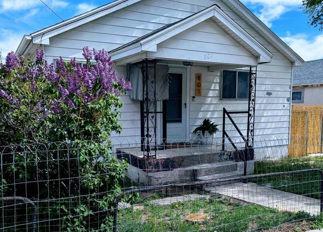 Property at 801 Mckeehan Ave, Rock Springs, WY 82901, 3 beds, 2 baths