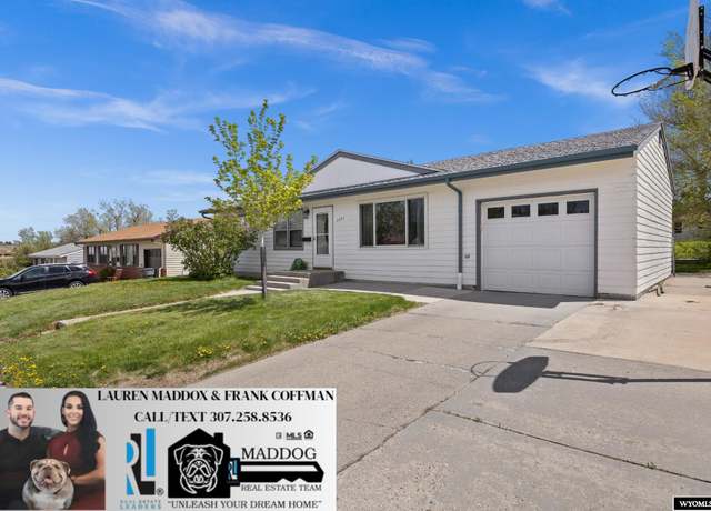 Property at 2931 Knollwood Dr, Casper, WY 82604, 3 beds, 1.5 baths