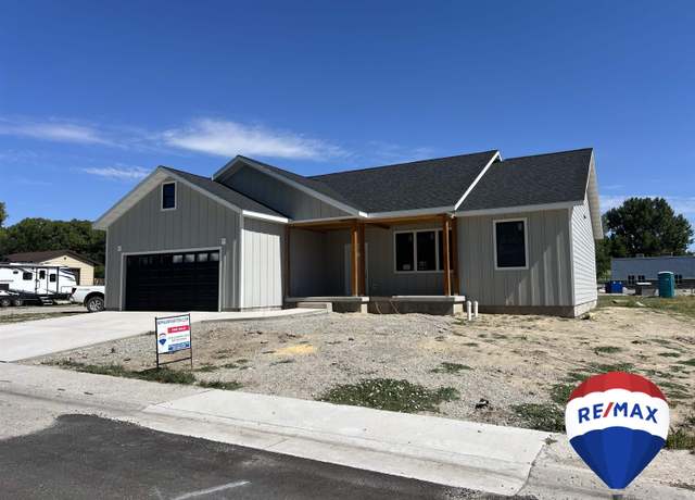 Property at 3716 Tam O Shanter, Riverton, WY 82501, 3 beds, 2 baths