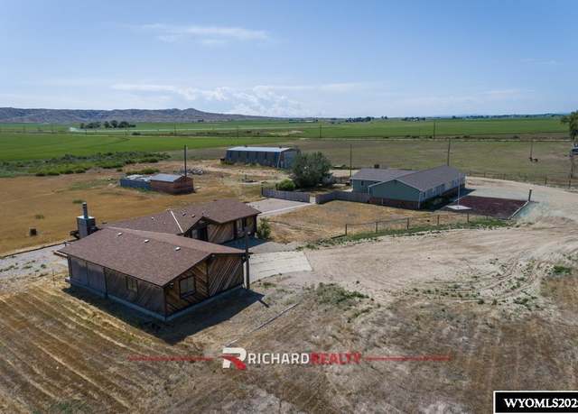 Property at 583/585 US Hwy 20 North, Worland, WY 82401, 3 beds, 1.75 baths