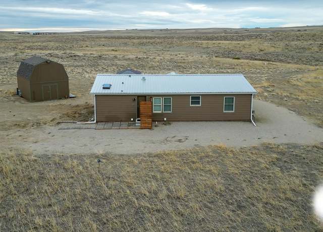 Property at 10655 Central Park Ave, Evansville, WY 82636, 3 beds, 1.75 baths