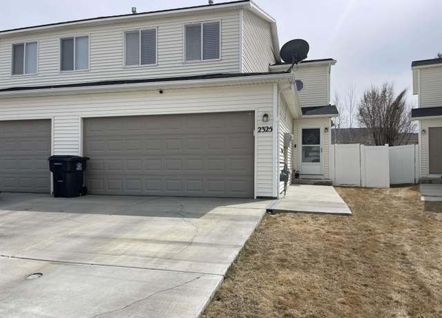Property at 2325 Little Moon Trail Trl, Rock Springs, WY 82901, 3 beds, 2.5 baths