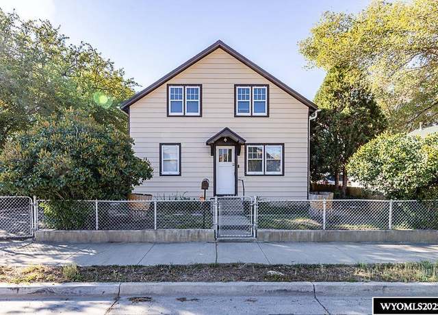 Property at 1306 Lowell Ave, Rock Springs, WY 82901, 3 beds, 1.25 baths