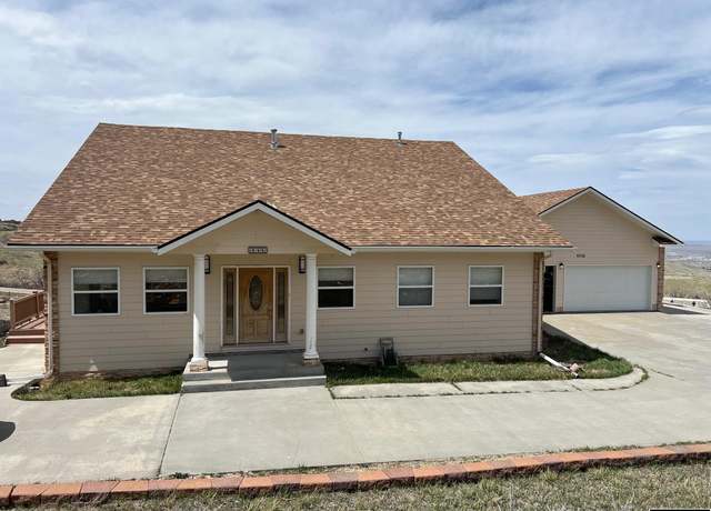 Property at 6700 S Rotary Park Rd, Casper, WY 82601, 4 beds, 3 baths