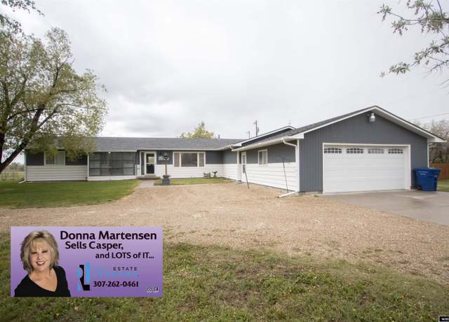 Property at 1650 Buck Creek Rd, Casper, WY 82604, 3 beds, 2 baths