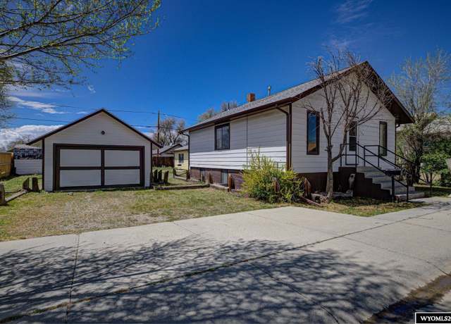 Property at 724 & 724 1/2 St John, Casper, WY 82601, 3 beds, 2 baths