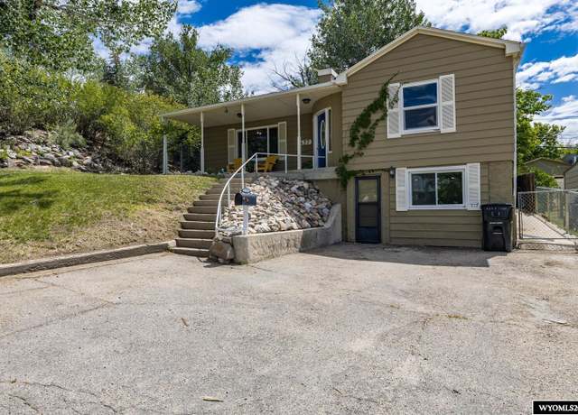 Property at 637 E 13th St, Casper, WY 82601, 3 beds, 2 baths
