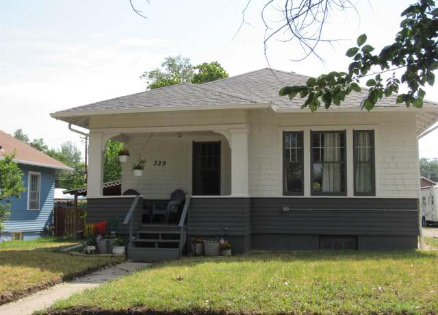 Property at 329 S Mckinley St, Casper, WY 82601, 3 beds, 1.5 baths
