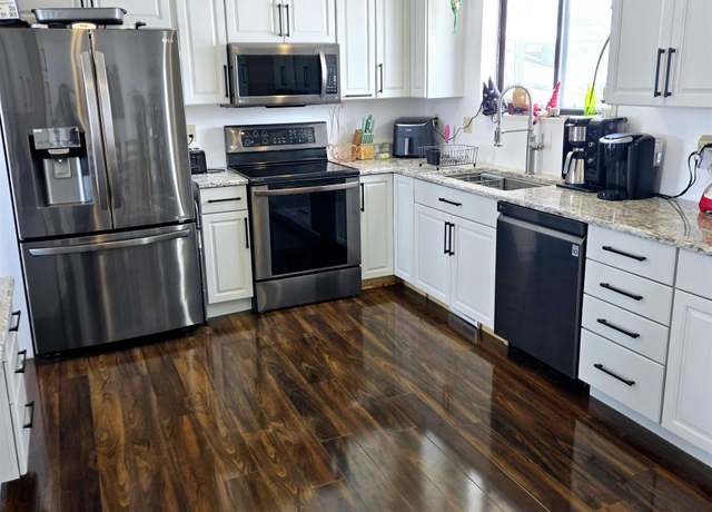 Property at 301 Emerson Ave, Evanston, WY 82930, 4 beds, 2 baths